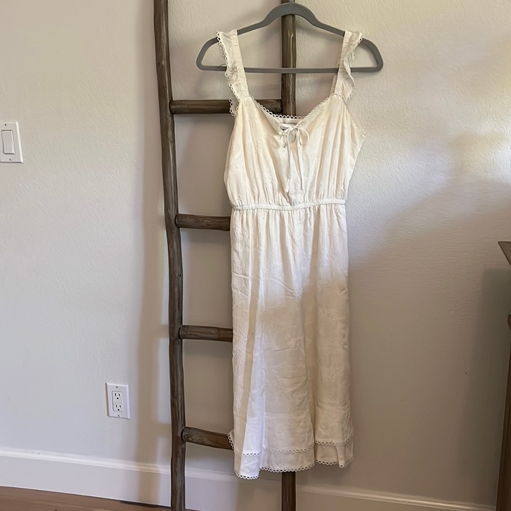 Size small. White cupcakes and cashmere midi dress